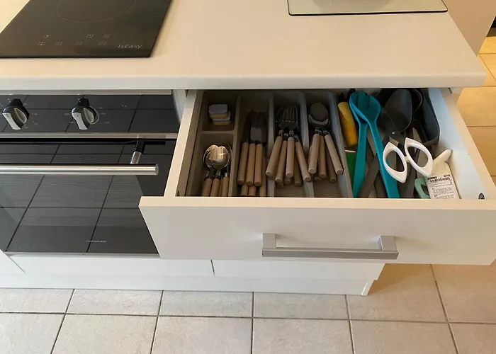 Beim Kit エッゲンシュタイン・レオポルトシュハーフェン